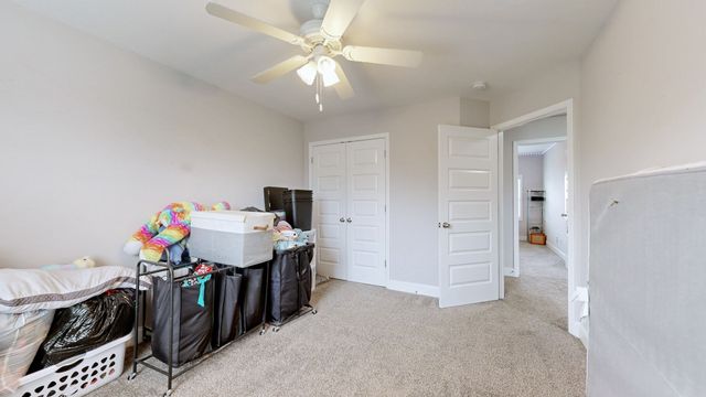 1109 Michaela Cir, Clarksville, TN 37043