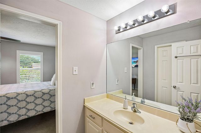 227 Cheddington Drive, Katy, TX 77450