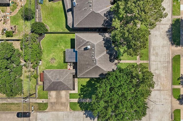 227 Cheddington Drive, Katy, TX 77450