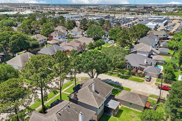 227 Cheddington Drive, Katy, TX 77450