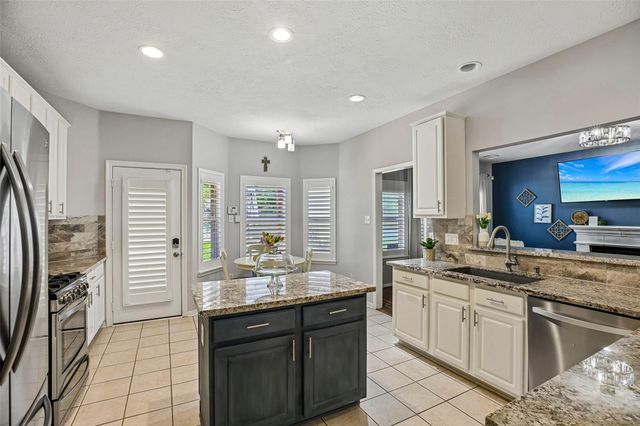 227 Cheddington Drive, Katy, TX 77450