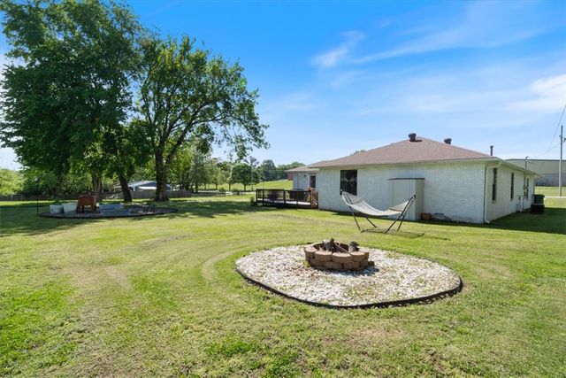 210 Jenkins Road, Prairie Grove, AR 72753