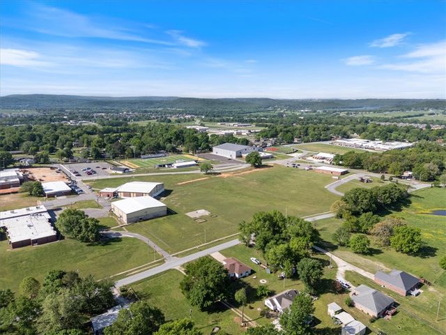 210 Jenkins Road, Prairie Grove, AR 72753