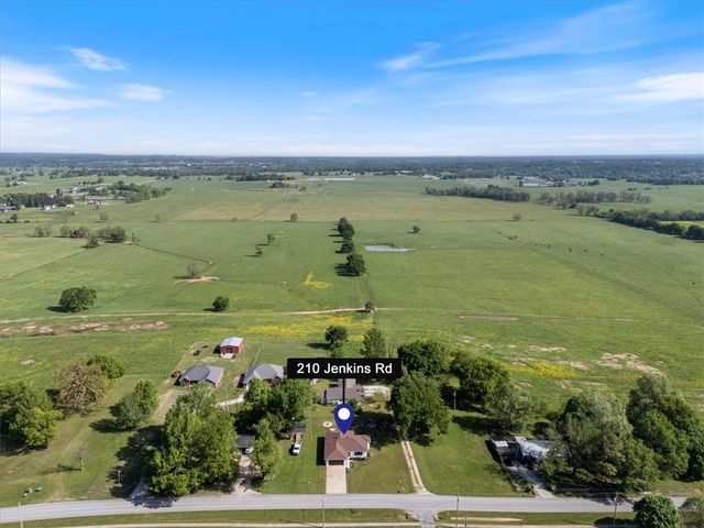 210 Jenkins Road, Prairie Grove, AR 72753