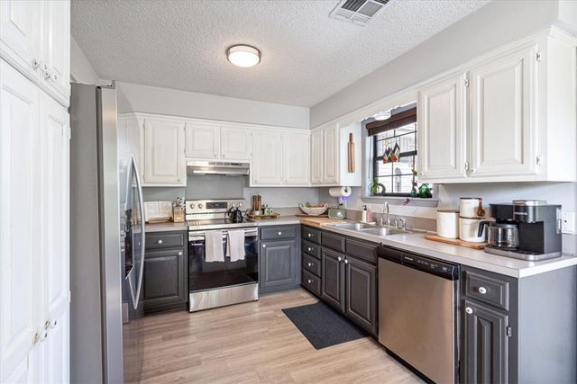 210 Jenkins Road, Prairie Grove, AR 72753