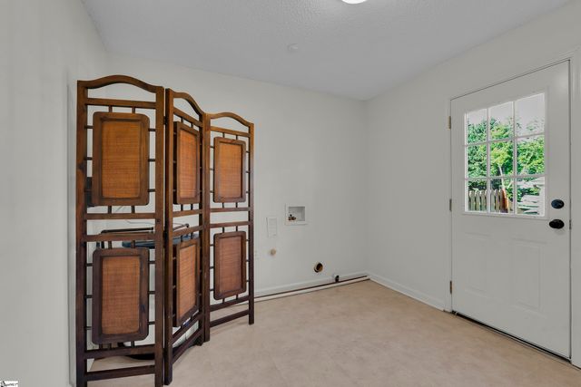 4954 Vineyard Lane, Greenville, SC 29615