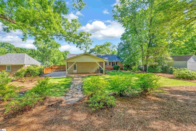 4954 Vineyard Lane, Greenville, SC 29615