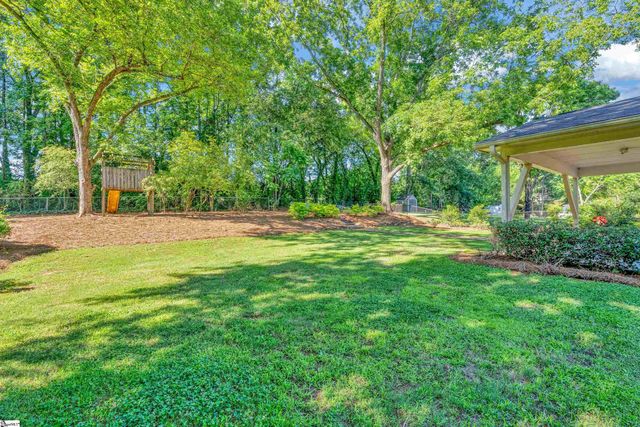 4954 Vineyard Lane, Greenville, SC 29615