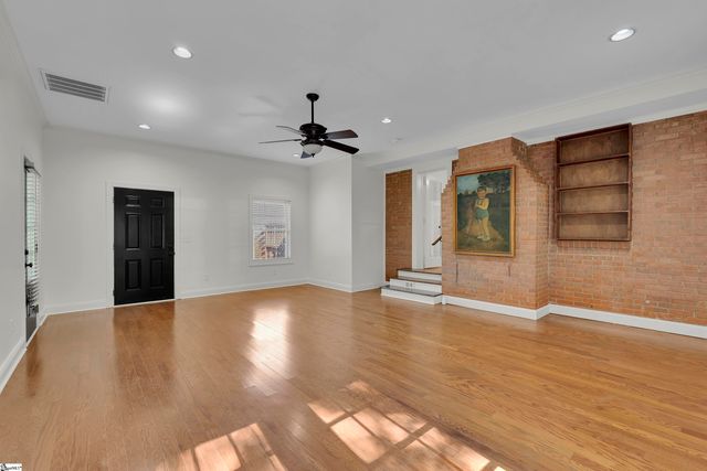 4954 Vineyard Lane, Greenville, SC 29615