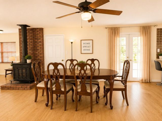 2515 16TH AVENUE DRIVE E, Bradenton, FL 34208