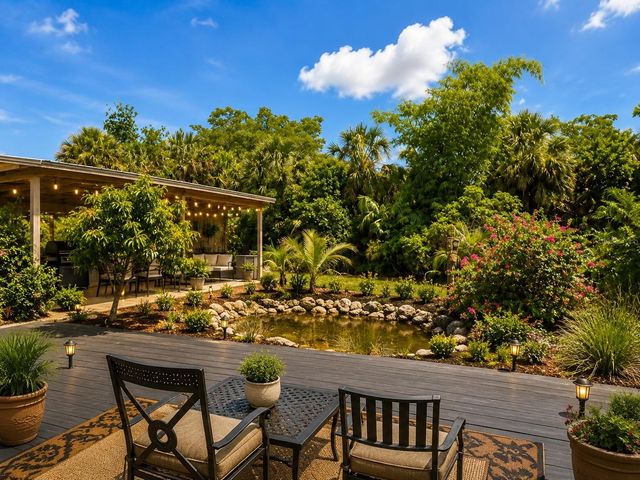 2515 16TH AVENUE DRIVE E, Bradenton, FL 34208