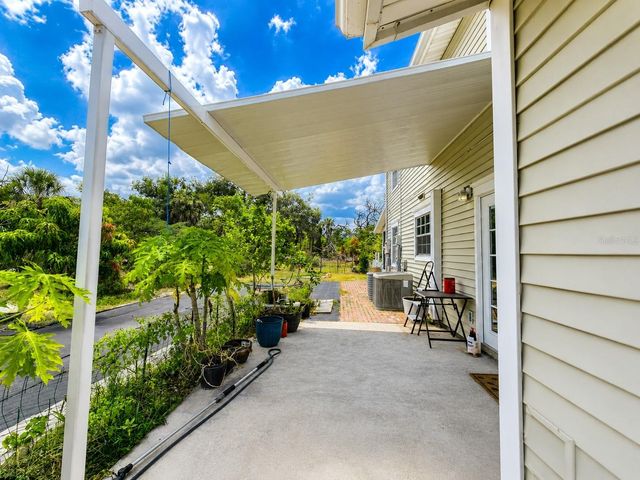 2515 16TH AVENUE DRIVE E, Bradenton, FL 34208