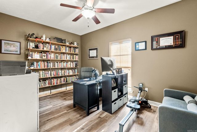 1120 Calloway, Conway, AR 72034