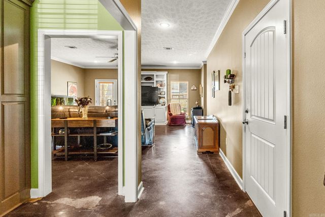 1120 Calloway, Conway, AR 72034