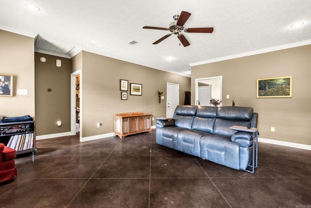1120 Calloway, Conway, AR 72034