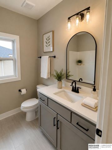8954 Von Street, Papillion, NE 68046