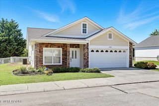 120 Mcneilly Circle, Maryville, TN 37803