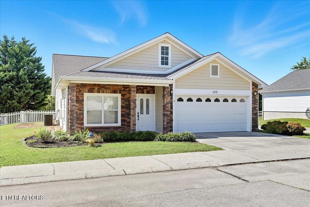 120 Mcneilly Circle, Maryville, TN 37803