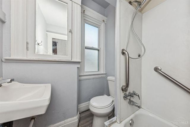 1932 Clarion Avenue, Cincinnati, OH 45207