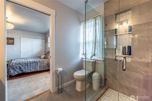 318 4th Street SW, Puyallup, WA 98371