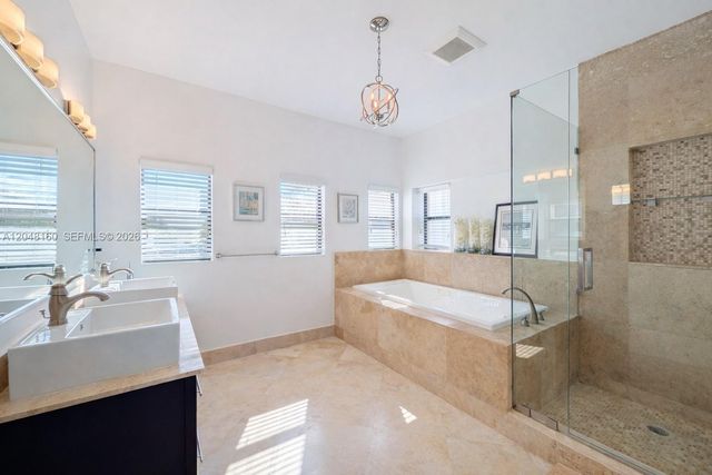 471 SW 30th Road, Miami, FL 33129