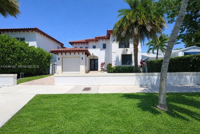 471 SW 30th Road, Miami, FL 33129