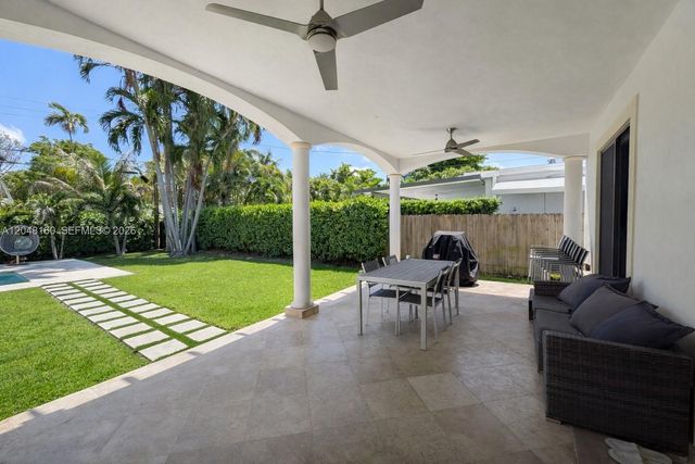 471 SW 30th Road, Miami, FL 33129