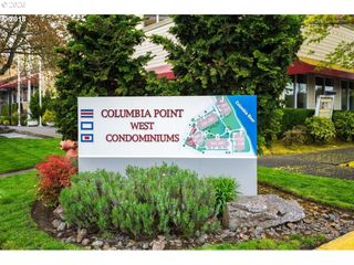 129 N HAYDEN BAY Dr BLDG F, Portland, OR 97217