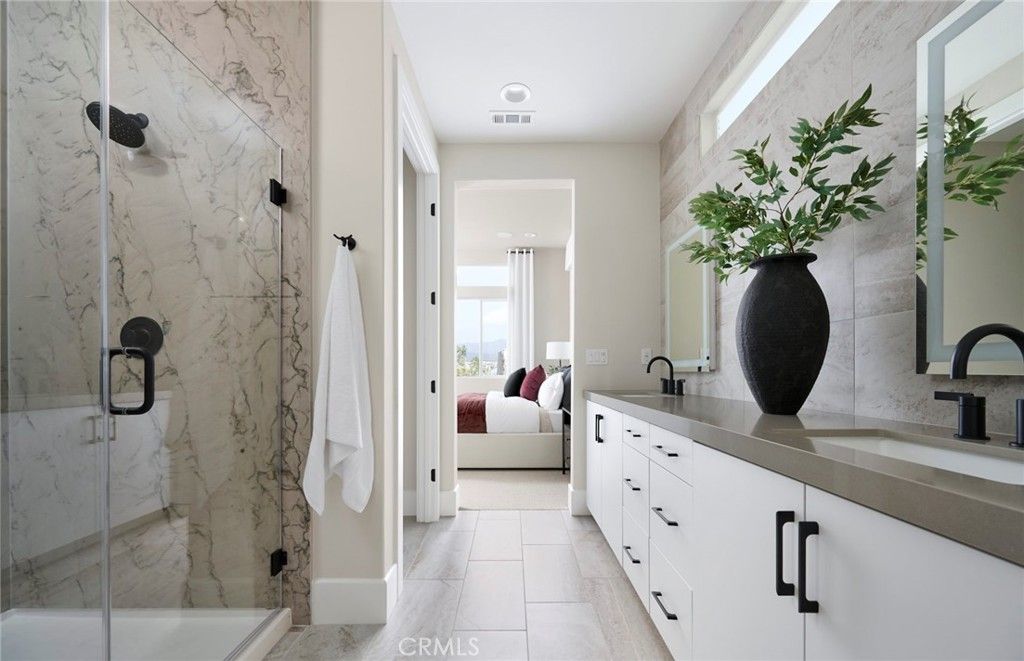 Image 12 of property listing at 167 Moody, Irvine, CA 92618