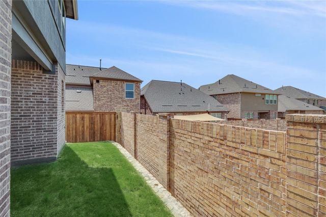 1900 Wrangler Circle, Mesquite, TX 75149