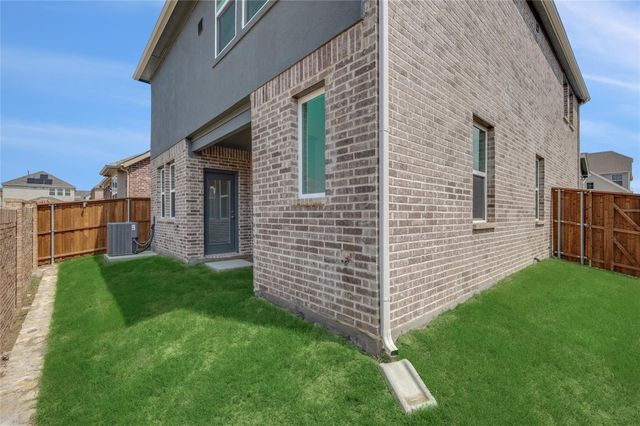 1900 Wrangler Circle, Mesquite, TX 75149