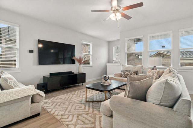 1900 Wrangler Circle, Mesquite, TX 75149