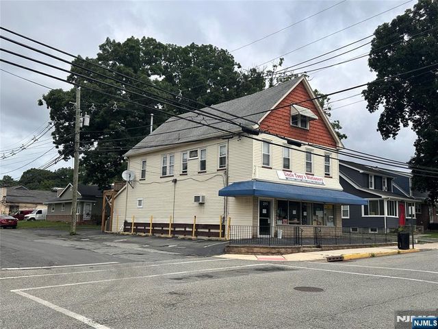 211 Van Winkle Avenue, Hawthorne, NJ 07506