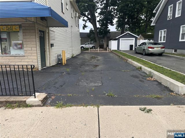 211 Van Winkle Avenue, Hawthorne, NJ 07506
