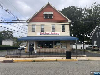 211 Van Winkle Avenue, Hawthorne, NJ 07506