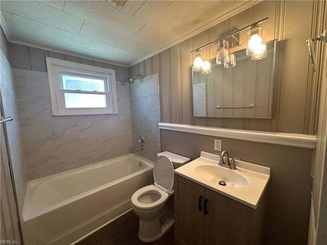 2425 Juniper ST, Norfolk, VA 23513