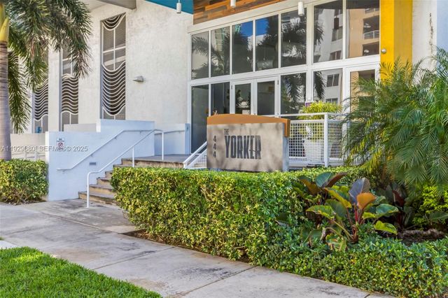 444 NE 30th St 1105, Miami, FL 33137