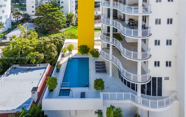 444 NE 30th St 1105, Miami, FL 33137