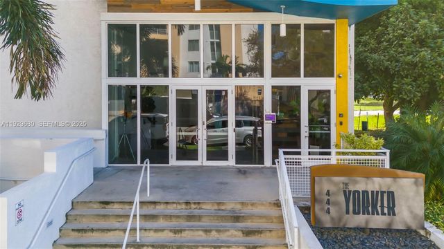 444 NE 30th St 1105, Miami, FL 33137
