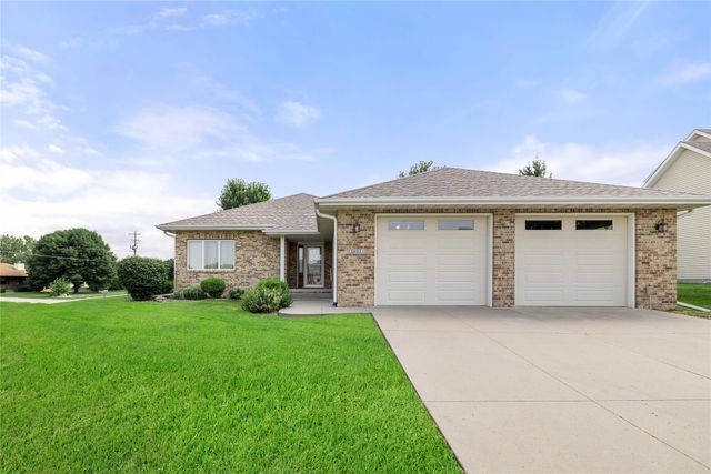 1403 Maple Drive, Adel, IA 50003