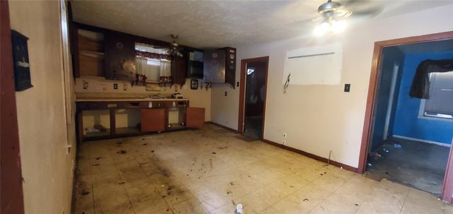 1825 Dolly Wright Street, Houston, TX 77088