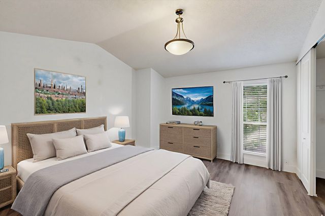 46 Abbey Road, Euless, TX 76039