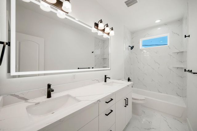 1302 Grove Street, Houston, TX 77020