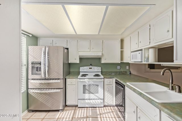 7712 E COLUMBINE Way, Mesa, AZ 85208