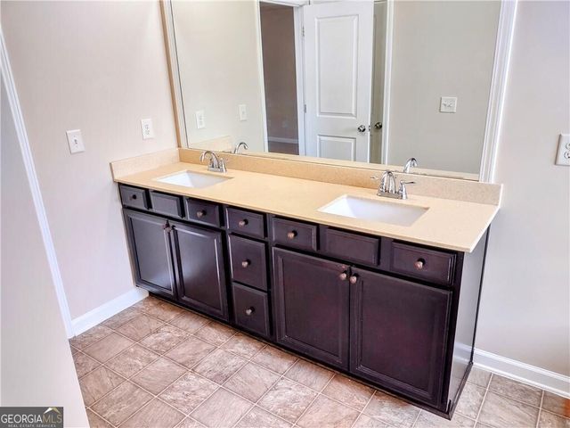 4955 Ducote Trail, Alpharetta, GA 30004