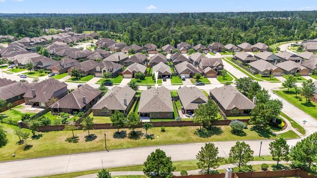 5522 Glenfield Spring Lane, Spring, TX 77389