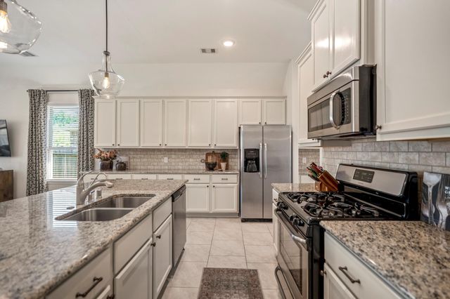 5522 Glenfield Spring Lane, Spring, TX 77389