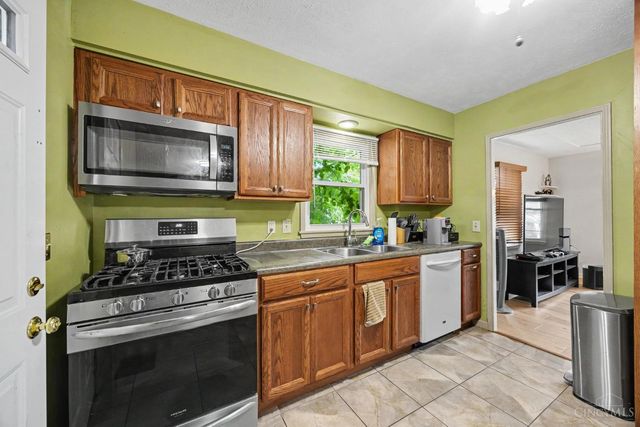6480 Ridgefield Drive, Springfield Twp., OH 45224
