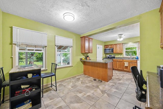 6480 Ridgefield Drive, Springfield Twp., OH 45224