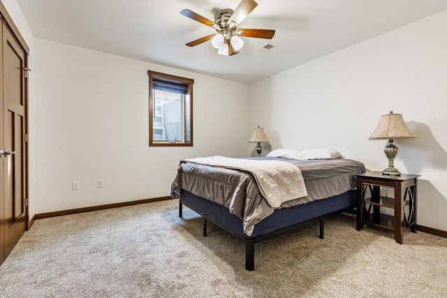 1900 Spakenburg ROAD, Holmen, WI 54636